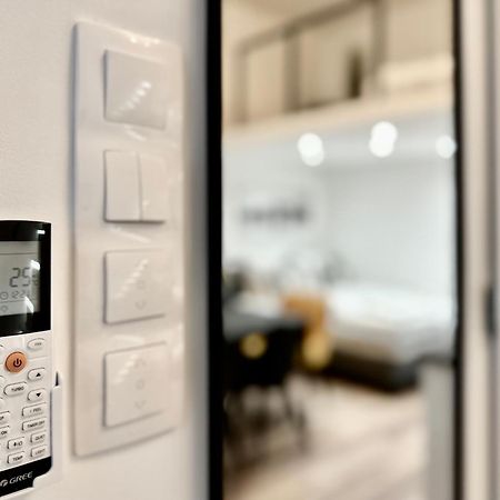 Premium Apartment By Hi5- Brody Street Boedapest Buitenkant foto