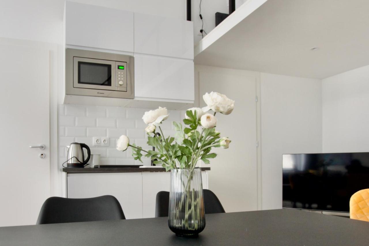 Premium Apartment By Hi5- Brody Street Boedapest Buitenkant foto