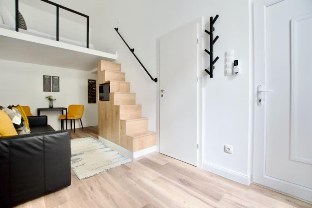 Premium Apartment By Hi5- Brody Street Boedapest Buitenkant foto