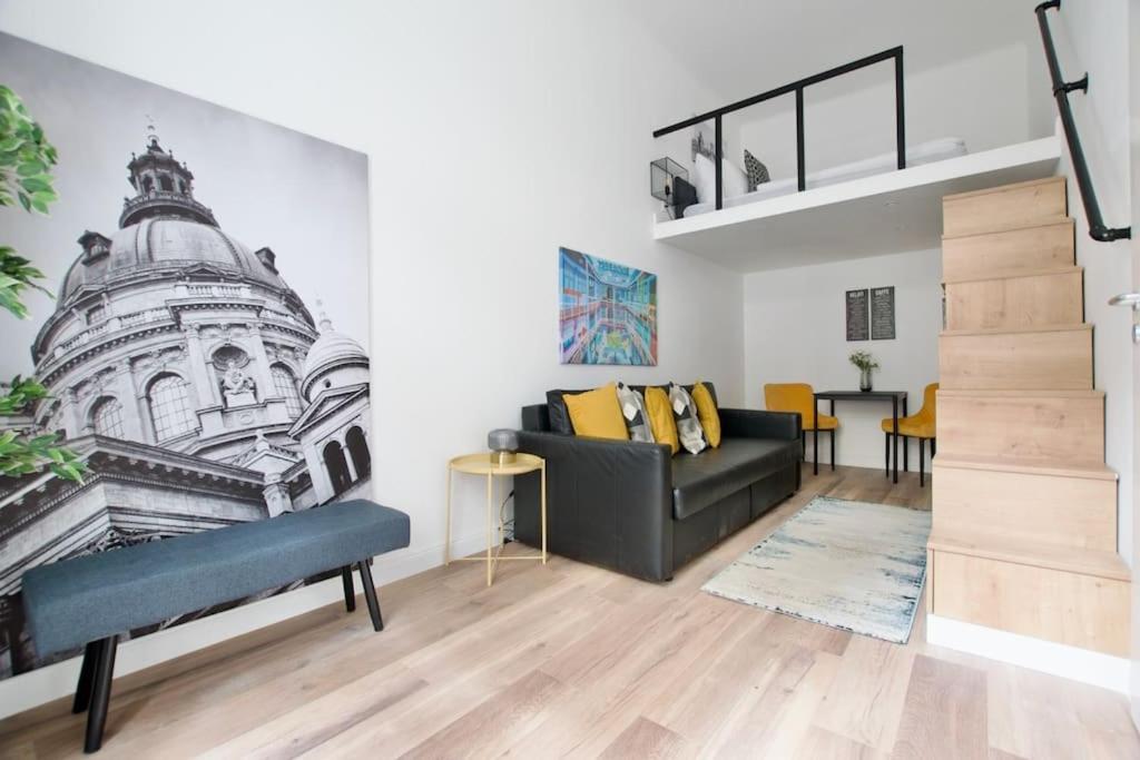 Premium Apartment By Hi5- Brody Street Boedapest Buitenkant foto